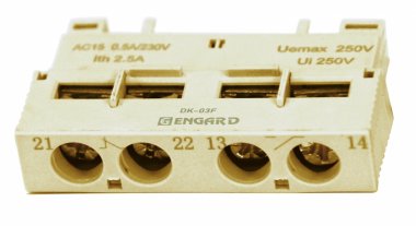 Фотография товара 'Engard DK-03F Дополнительный контакт передний ДК-03 НО+НЗ (для АПД-03)'